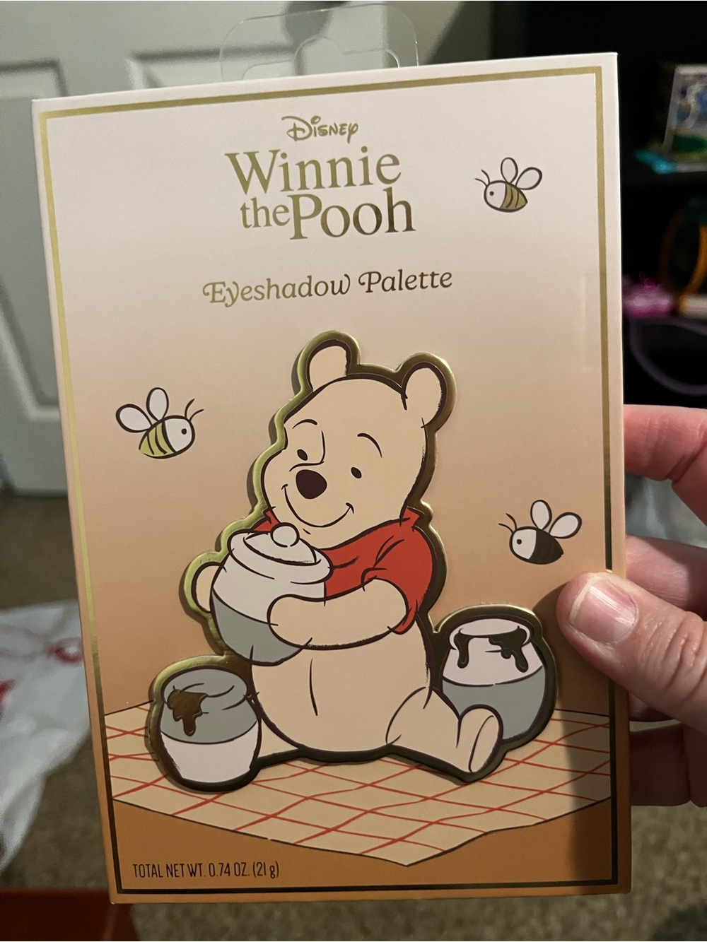 Disney Winnie the Pooh Beige & Red Eyeshadow Palette